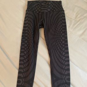 Alo Yoga full length leggings